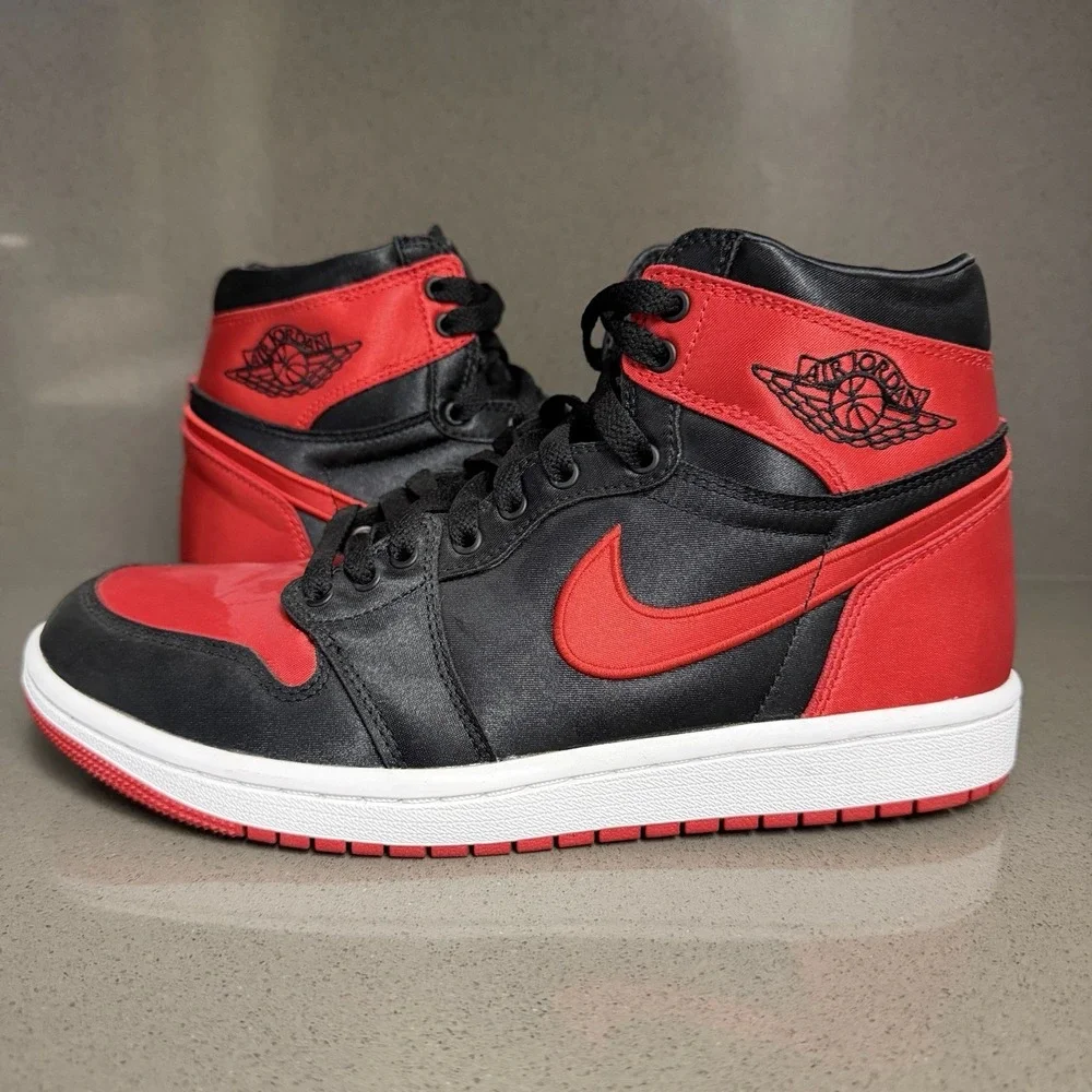 Nike Air Jordan 1 Retro High OG Satin Bred 2023 FD4810-061 Women's Size 9